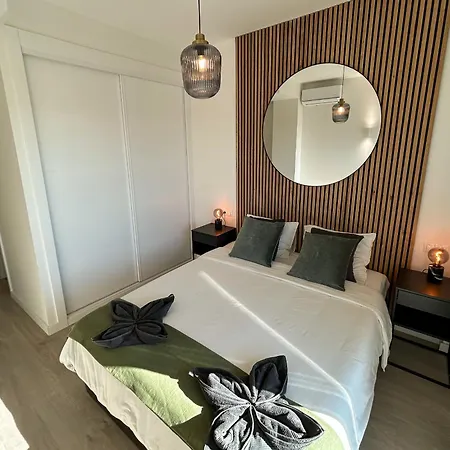 Orizon 01 With Terrace And Sea View